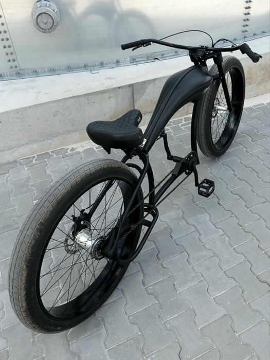 Extremalny superduży rower  Custom Stretch Cruiser e'Bike ready 29x3.0