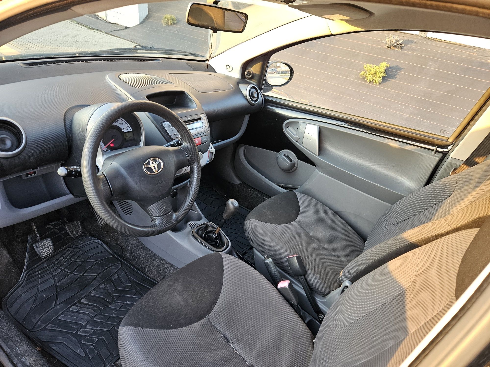 Toyota Aygo Klima cool z Niemiec czytaj opis