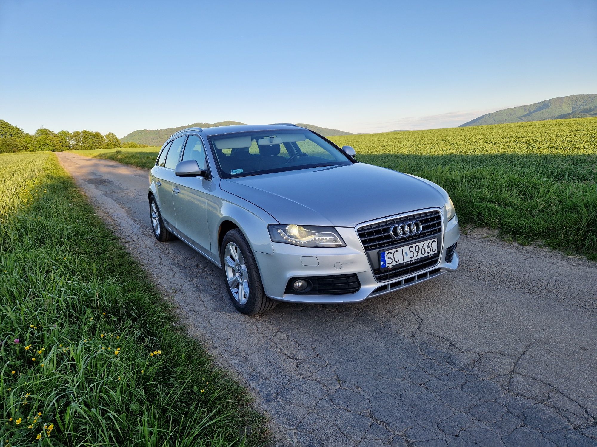 Audi a4 kombi 2009r 1.8Tfsi