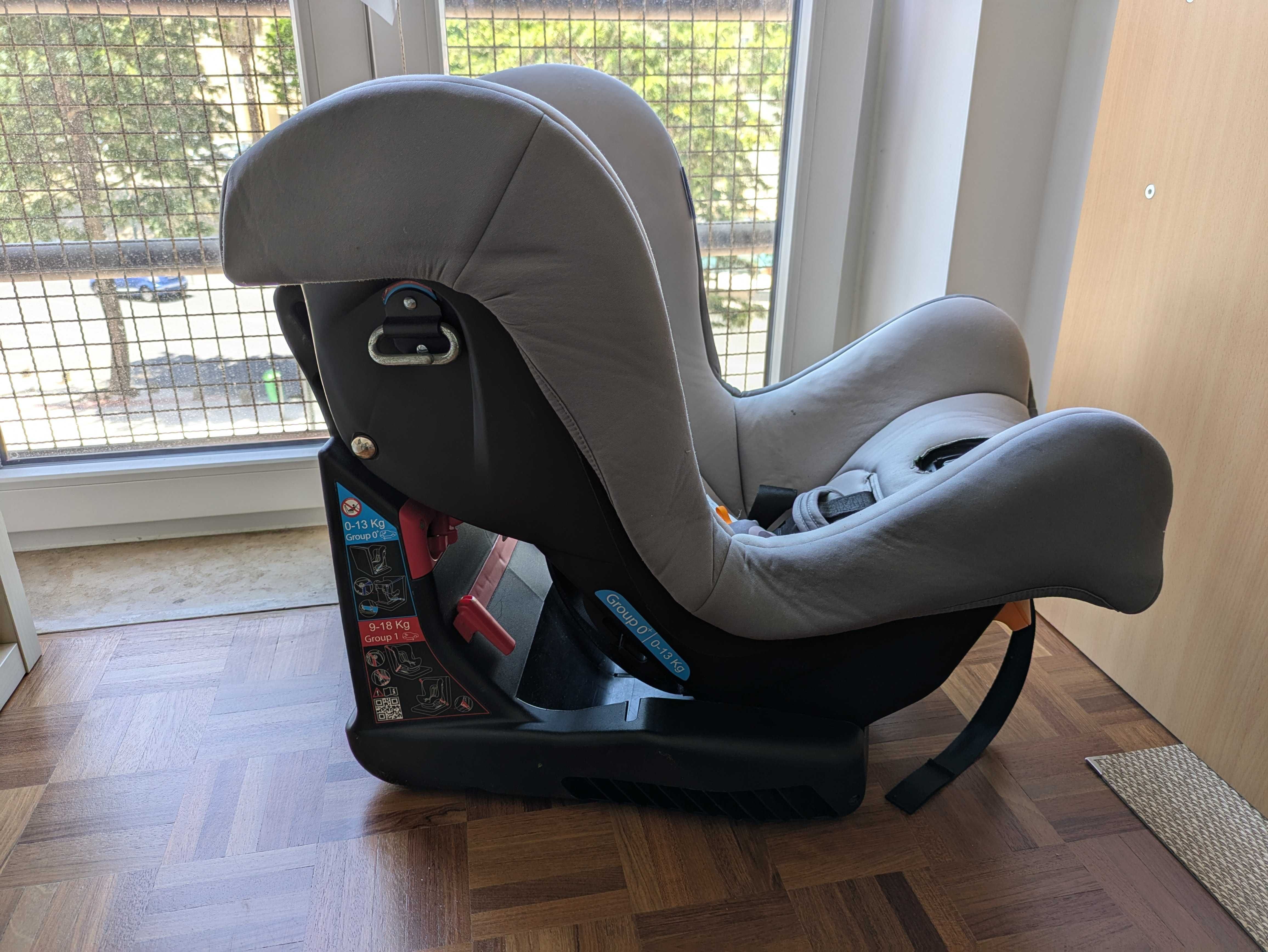 Cadeira Chicco Auto Cosmos 0-18Kg Bastante usada
