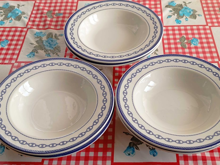 Várias loiças Novas e Usadas