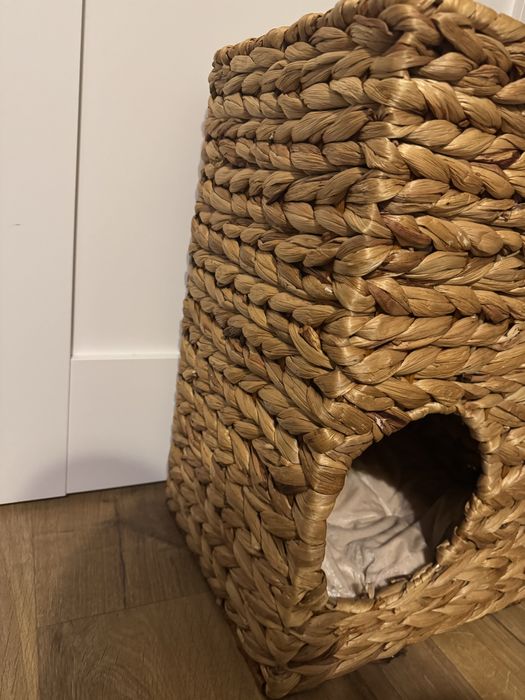 Rattanowy willinowy domek dla kota dwupiętrowy