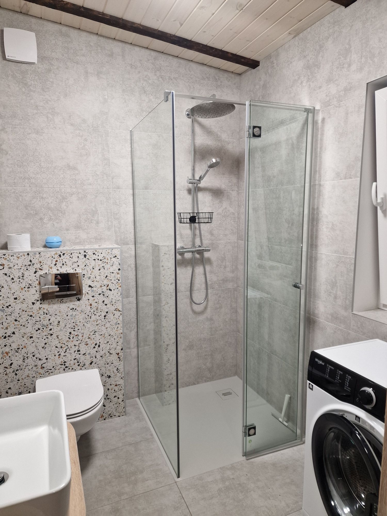 Wynajem apartament nad jeziorem Skarszewy Borówno pokoje mieszkanie