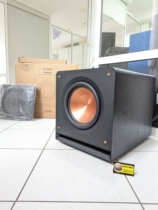Мощный Активный сабвуфер Klipsch RP-1200SW. НЧ-30см. 400 Вт! Вес 31 кг