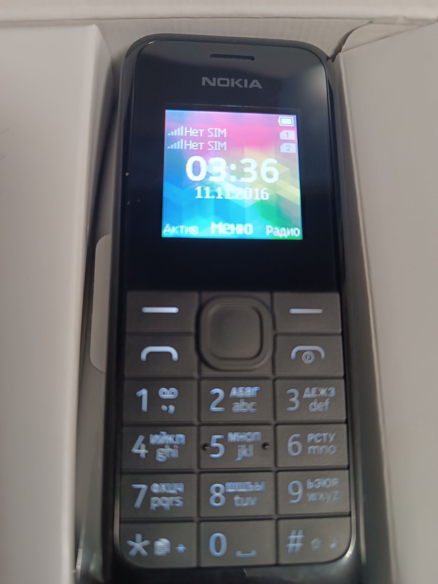 Мобильный телефон  Nokia 105