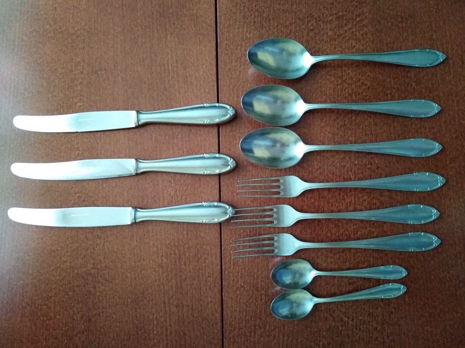 Sztućce że stali nierdzewnej