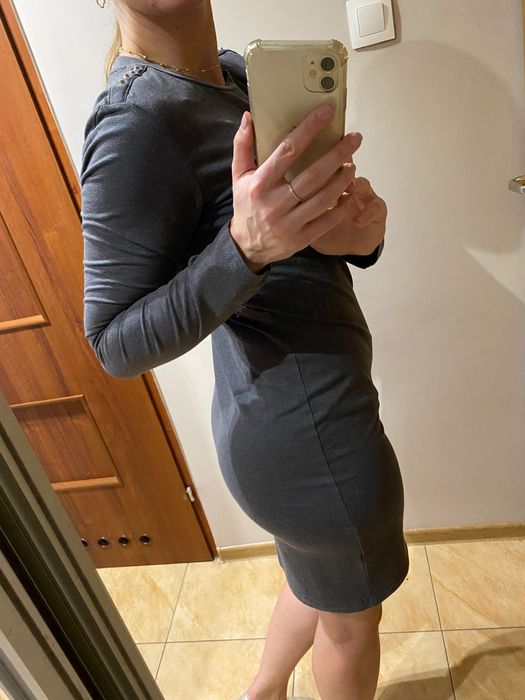 Sukienka Sinsay, szara z ćwiekami, rozm. M