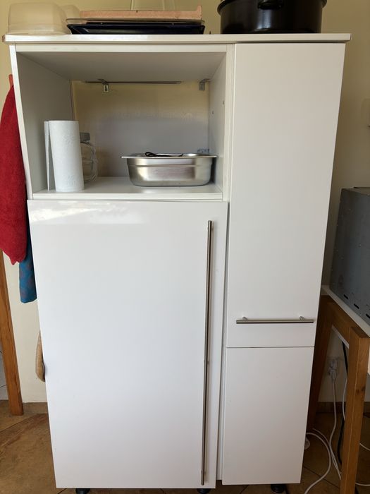 Mable kuchenne, Szafka cargo, plus lodówka, miejsce na mikrofalę