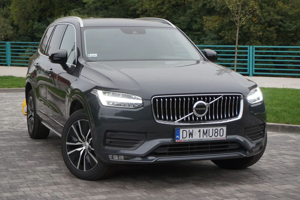 Volvo XC 90 B5 D Momentum Pro AWD aut. salon polska FV23%