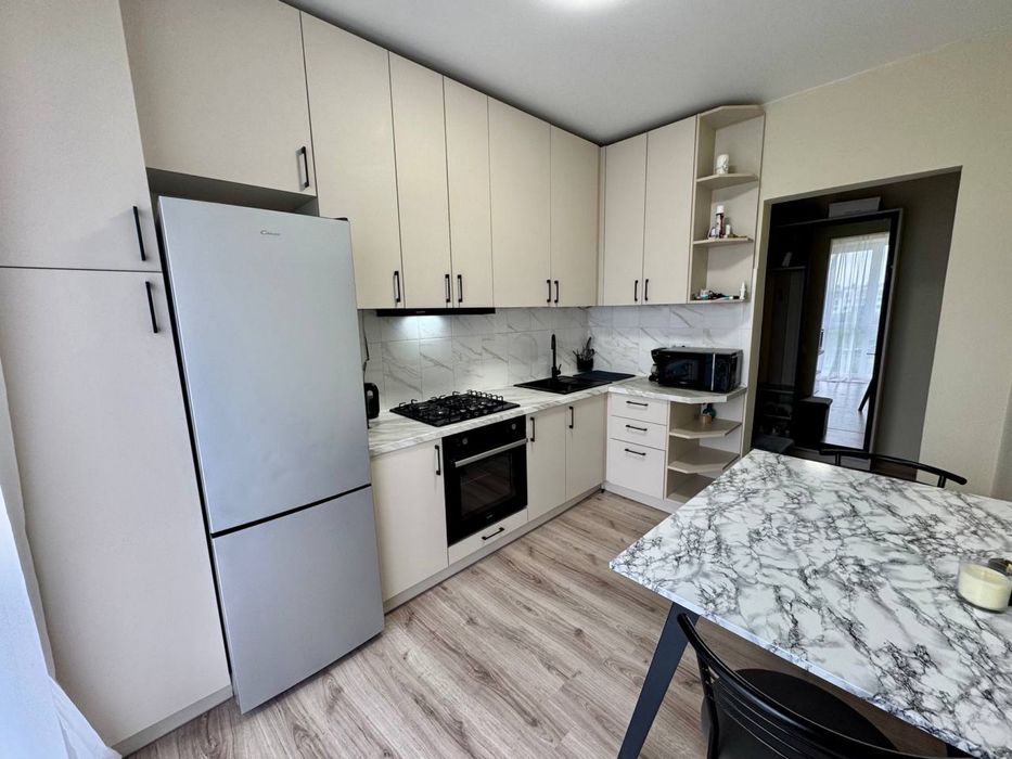 Продаж 2 кім. квартири в новобудові Солонка