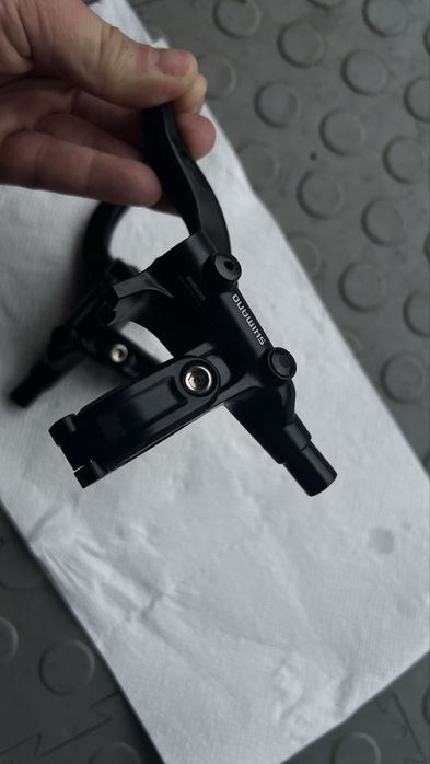 Shimano BL M4100 klamki hamulcowe komplet