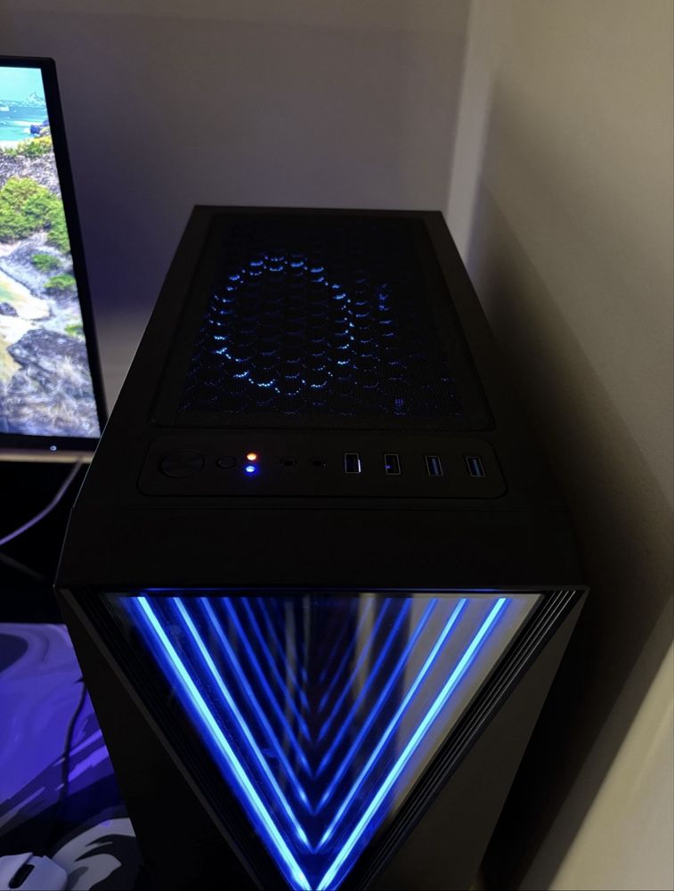 PC GAMING (+ monitor, rato, teclado e microfone)
