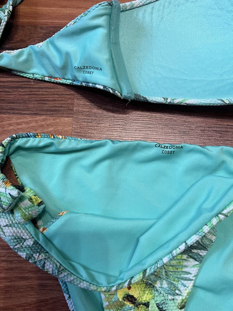 Calzedonia River Island купальники розмір М-L.