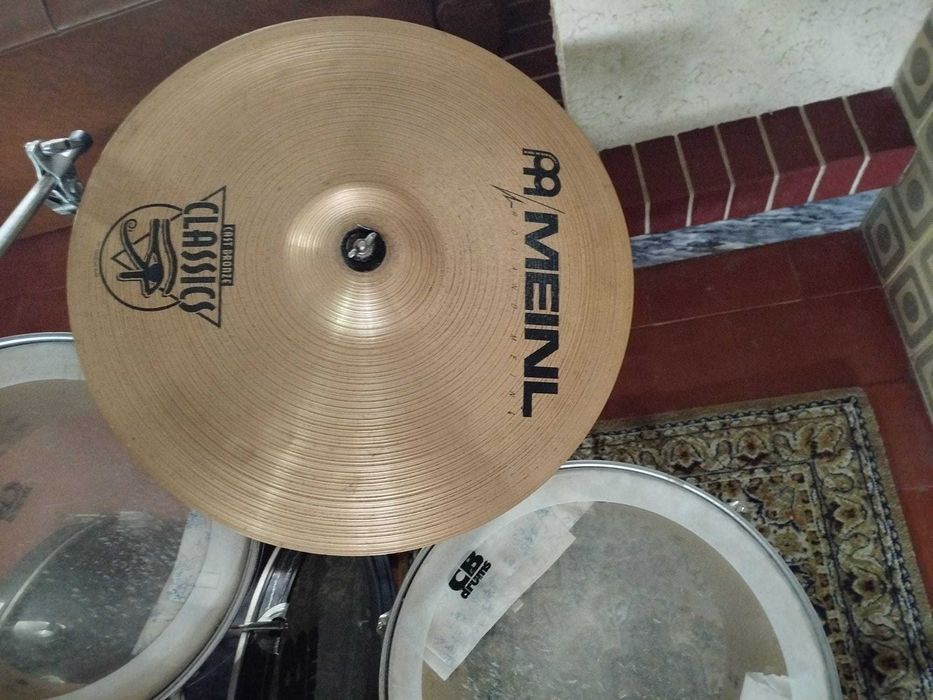 Bateria acústica