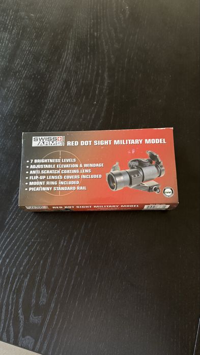 Mira Red Dot Swiss Arms – Modelo Militar, com caixa e tampas flip-up