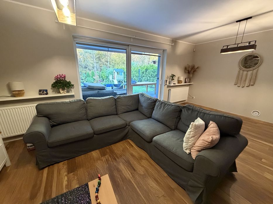 Rogówka Ikea Ektorp kanapa szara