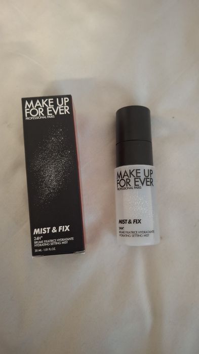 Mgiełka utrwalacz do makijażu make up for ever