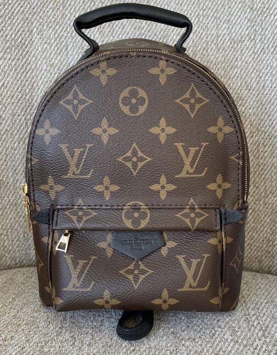 Рюкзак ,сумка Louis Vuitton.Зі всіма кодами і чіпом при скануванні.