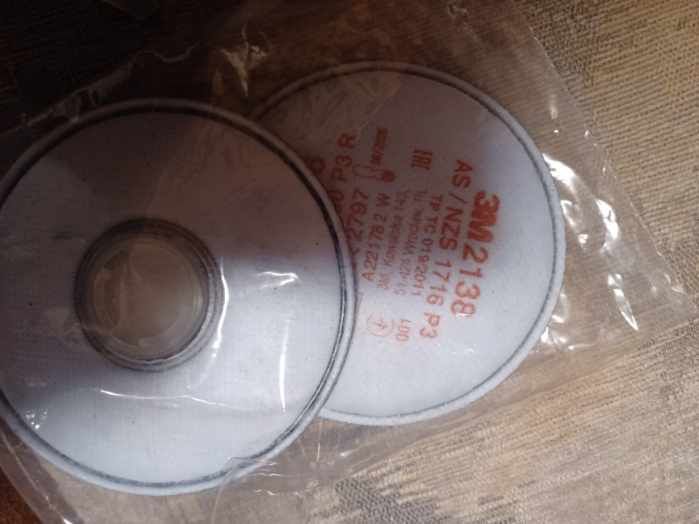 Półmaska silikonowa rozmiar L + jeden komplet filtrów gratis !!!
