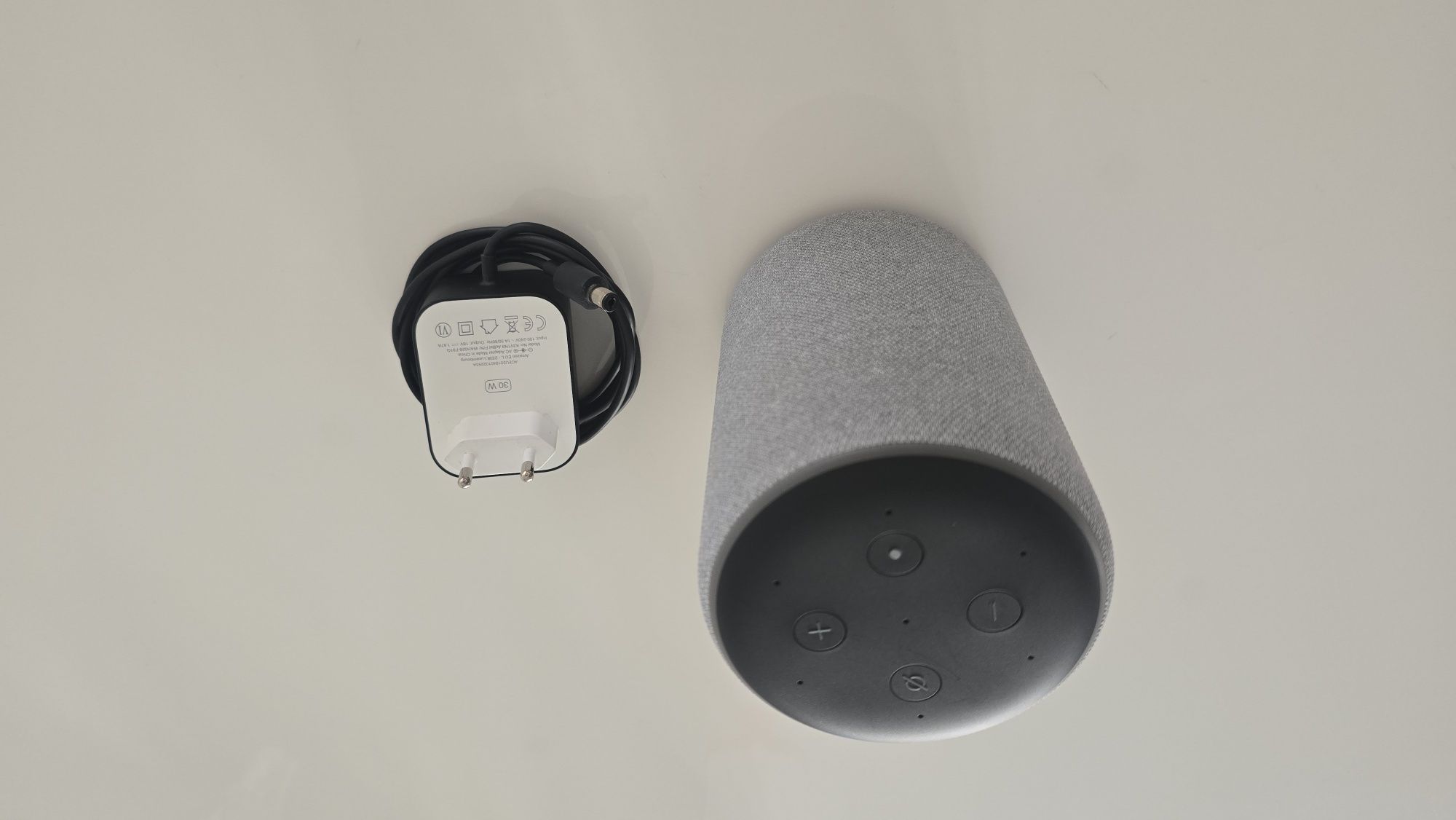 Amazon Echo Plus2 *Alexa*