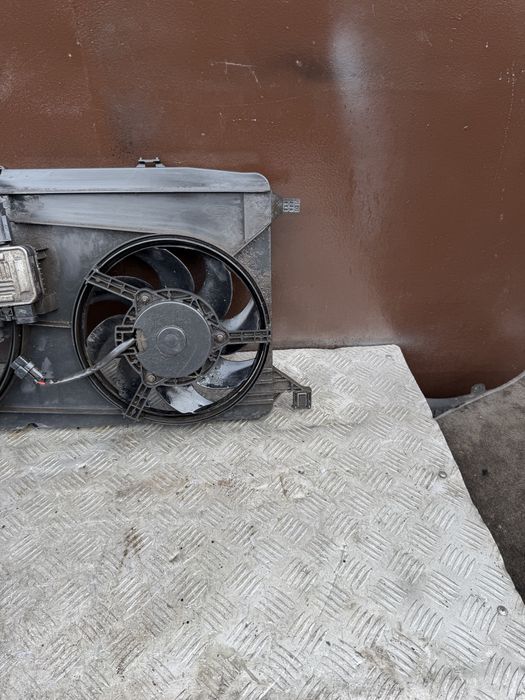 Диффузор в сборе радиатора Форд транзит 07 год ford transit