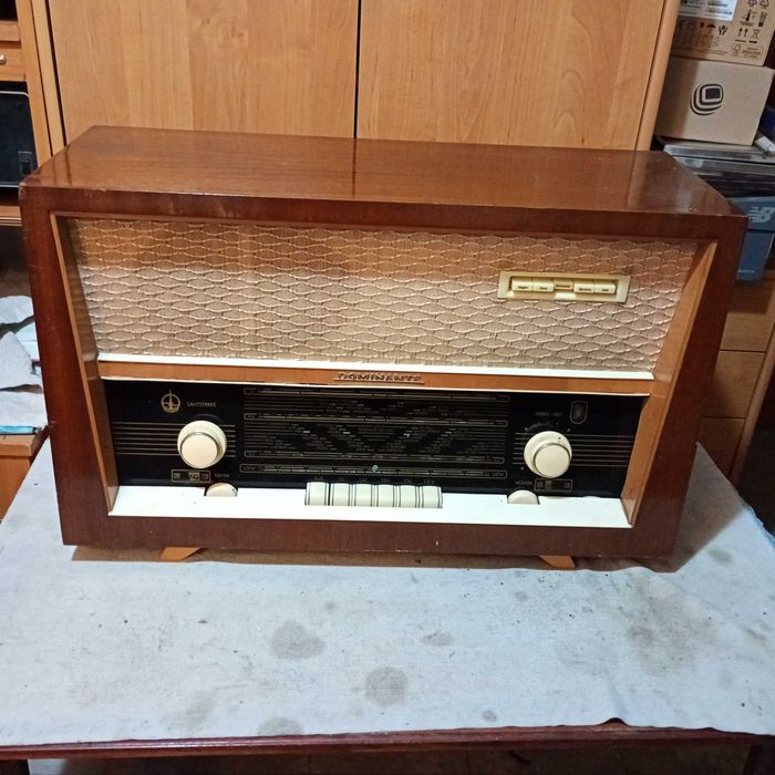 Radio  Dominante  W102