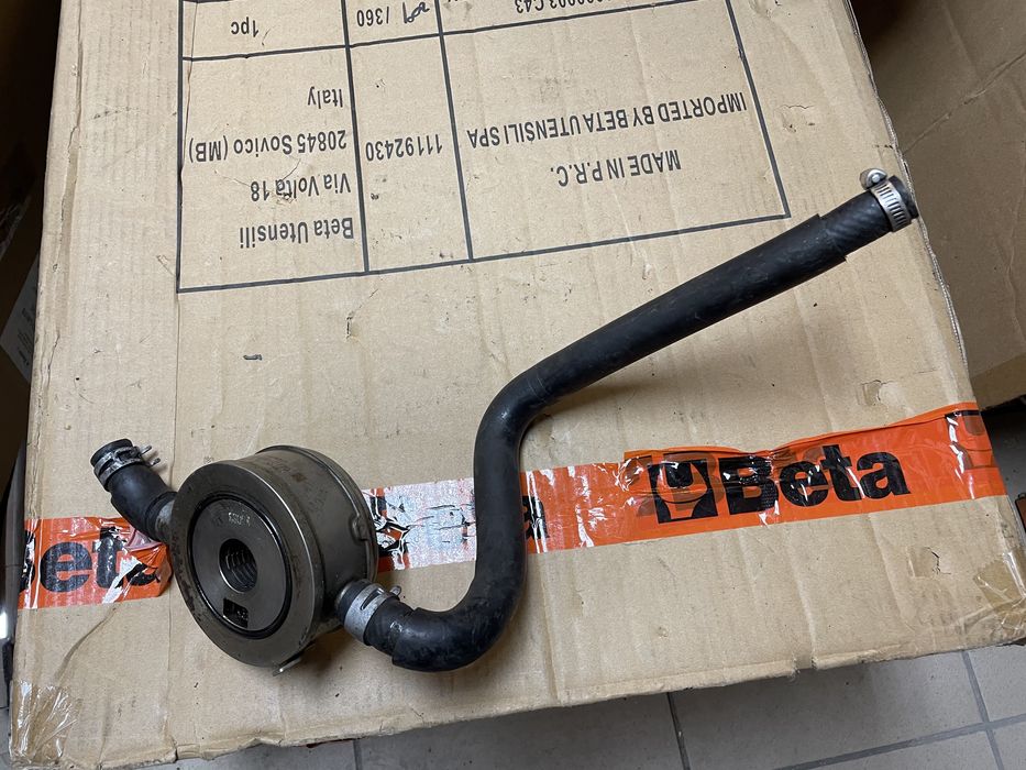 Wymiennik chłodnica oleju Yamaha R1 RN22 2009