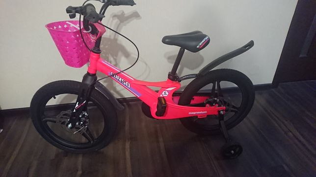 Детский велосипед и самокат для девочки