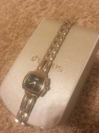 Zegarek damski srebrny Lorus biżuteria