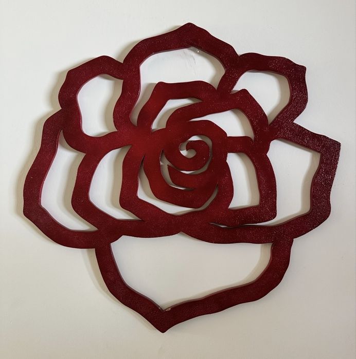 ESCULTURA PERSONALIZADA EM MDF