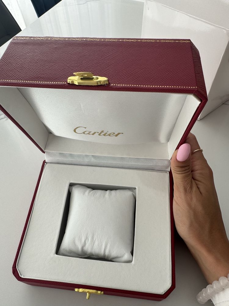 Часы cartier small