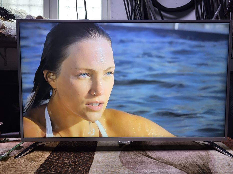 Philips 49 4k YouTube Netflix ambilight