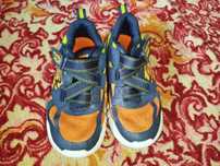 Продам кросівки sketchers