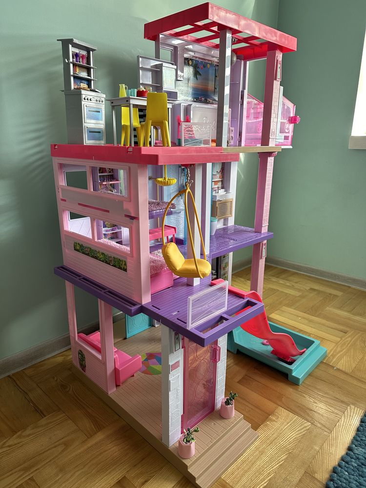 Domek dla lalek Barbie Dreamhouse Deluxe basen winda