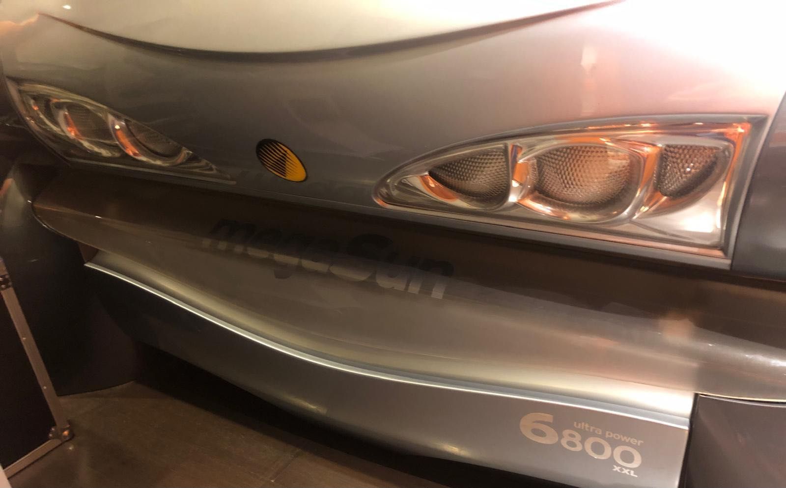 Máquina de solário Megasun  ultra power 6800 XXL