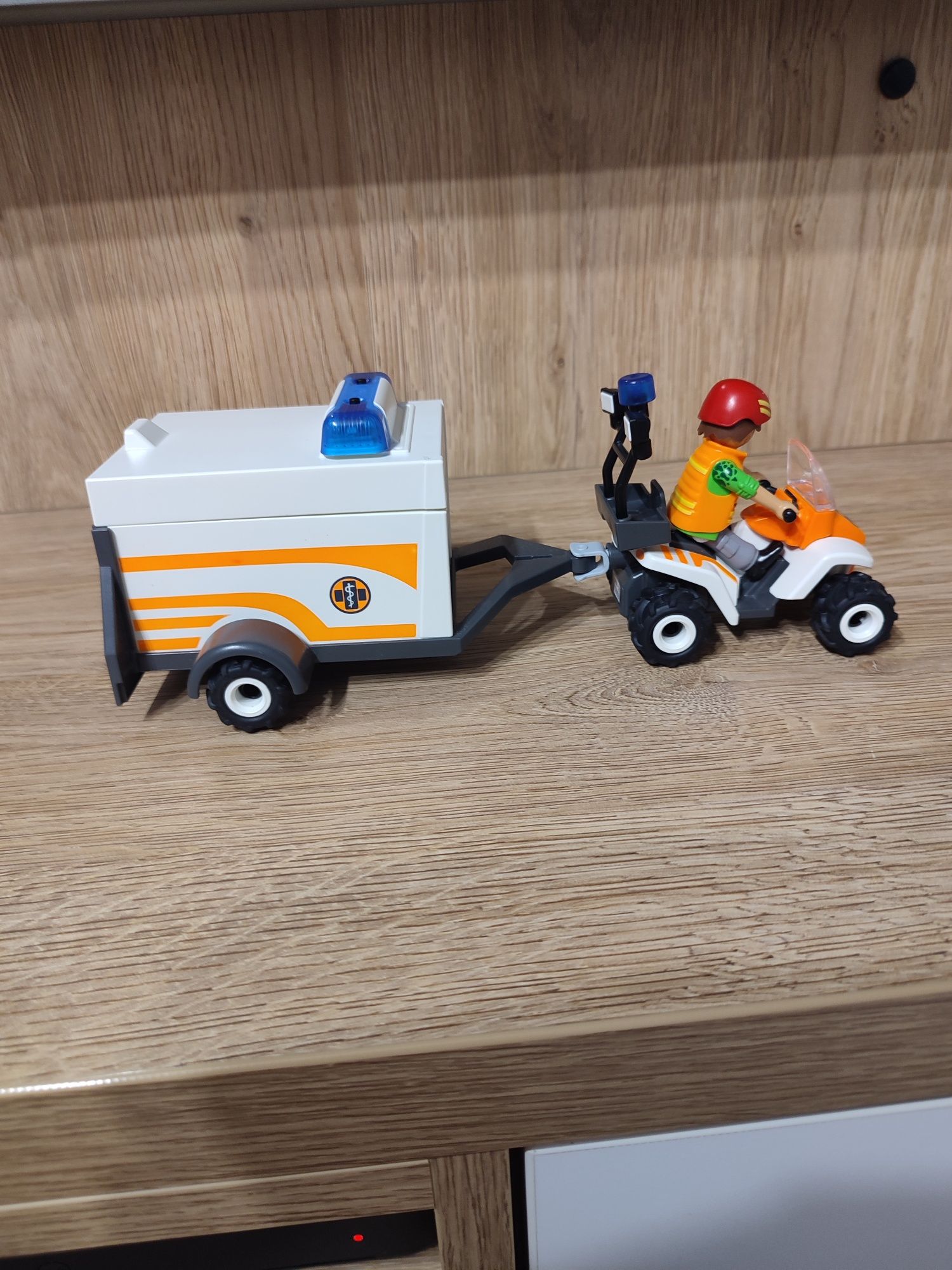 Sprzedam quad ratunkowy Playmobil