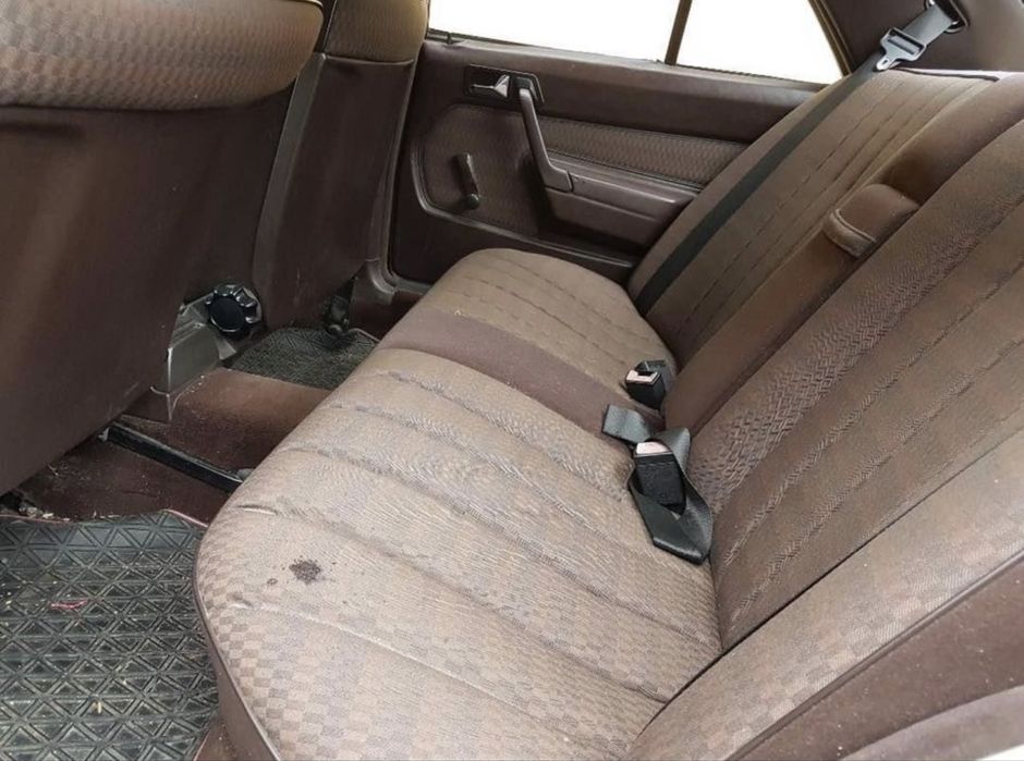 Mercedes Benz 190