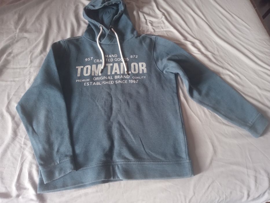 Bluza męska S Tom Tailor
Stan bardzo dobry.
Wymiary na zdjęciach.