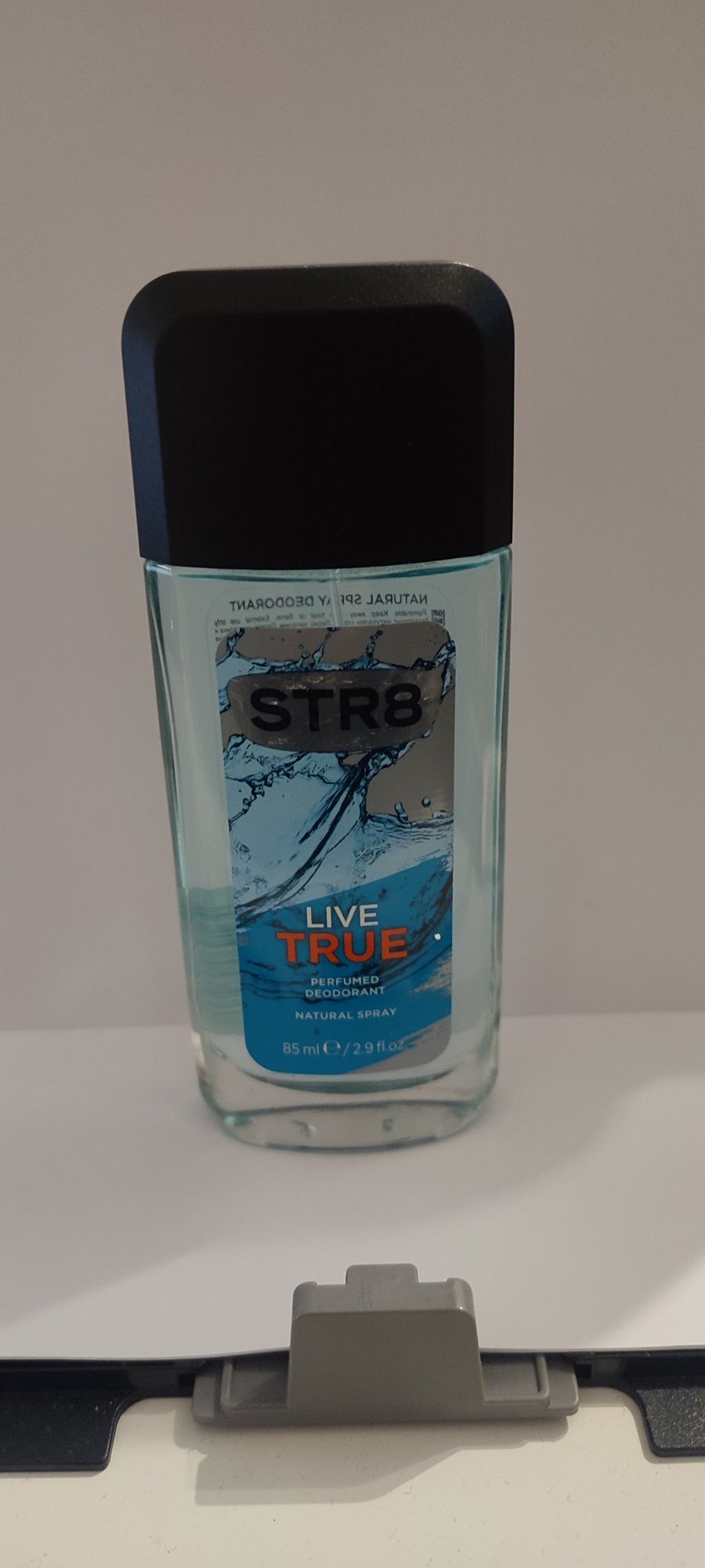 STR8 Live True perfumowany dezodorant 85ml