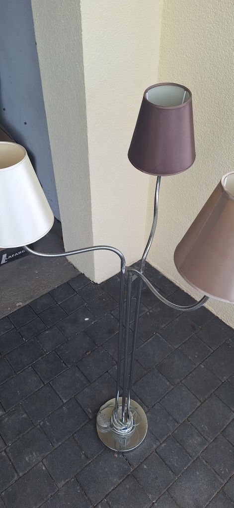 Lampa podłogowa brąz