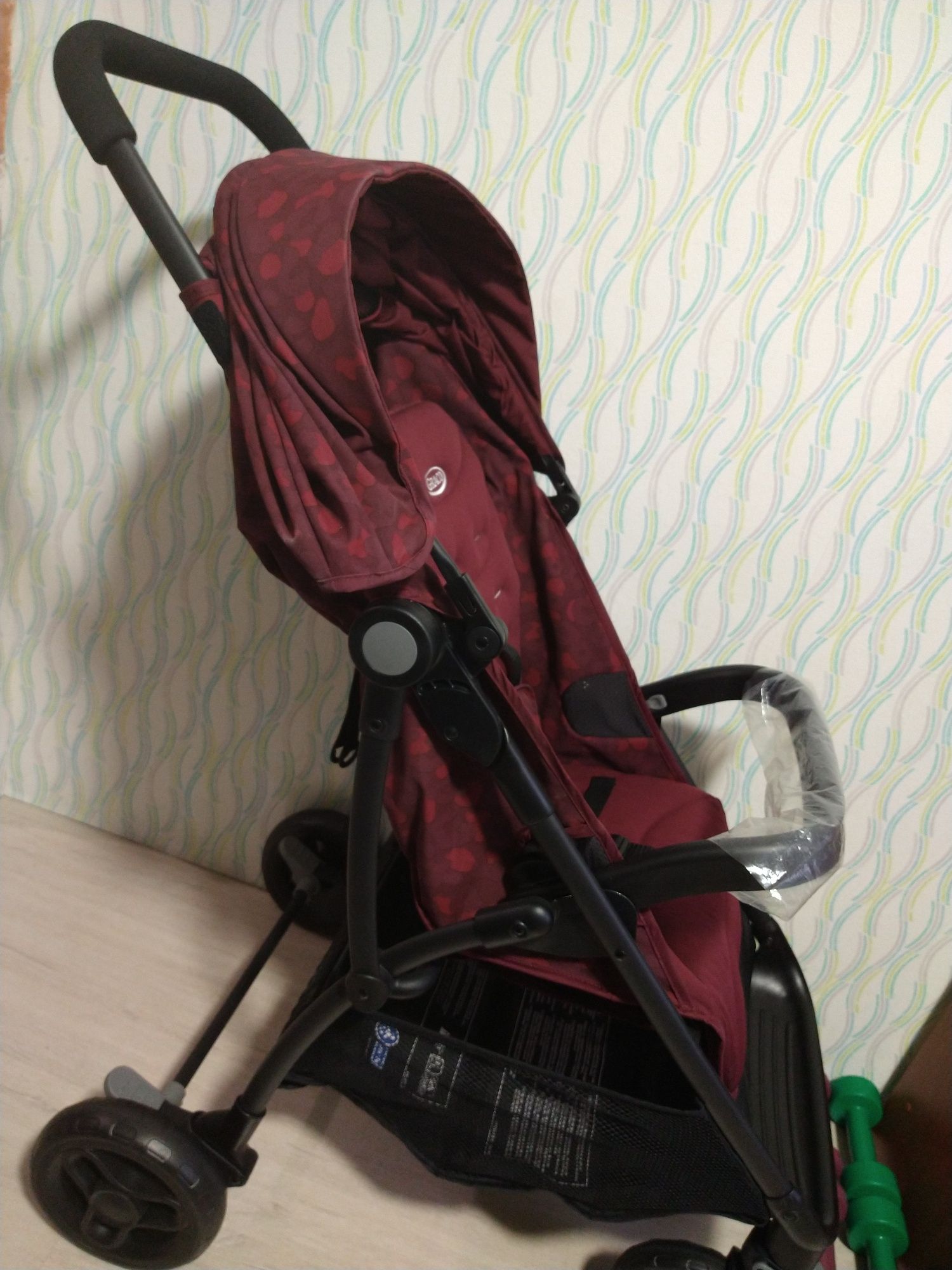 Новая Прогулочная коляска Graco Breaze Lite RED LEOPARD