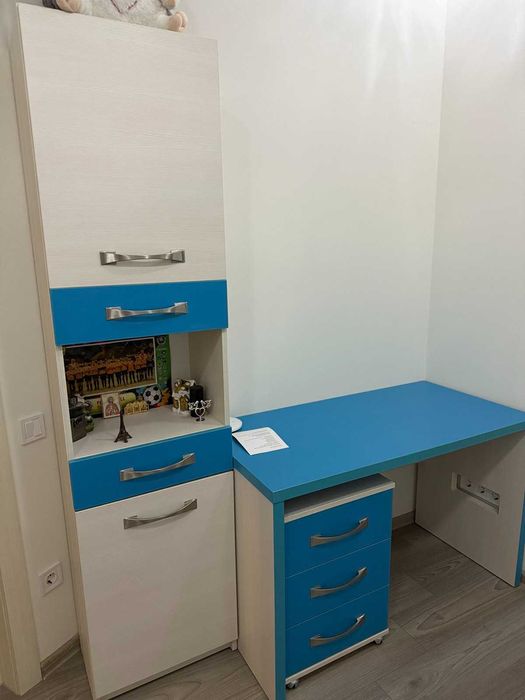 Дитяча спальня у гарному стані