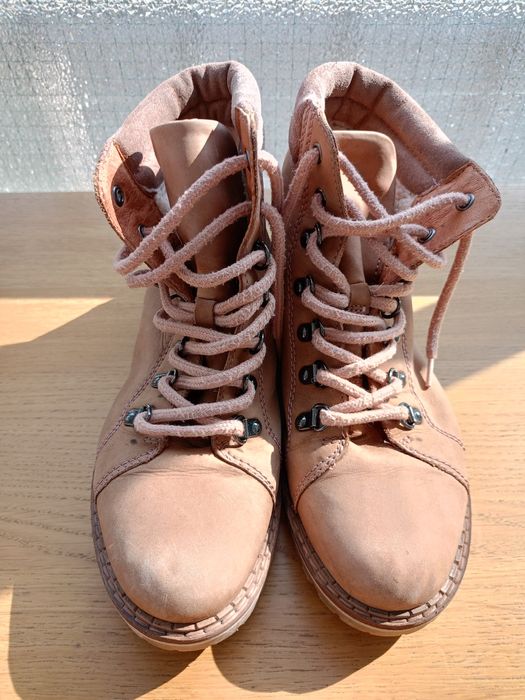 Buty damskie, trapery, brudny róż, Lasocki rozm 39