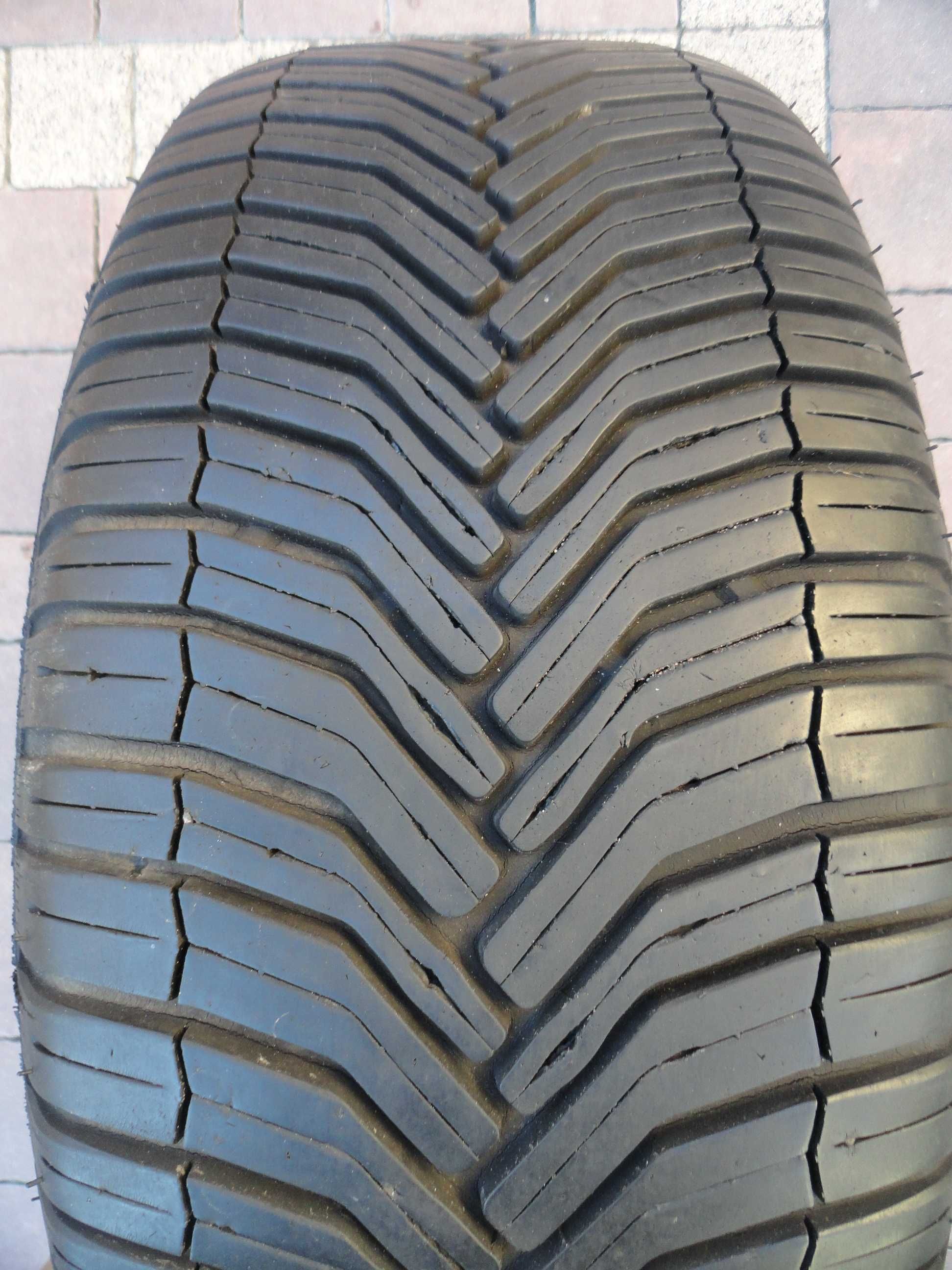 215/55R17 Michelin 2 sztuki CALOROCZNE