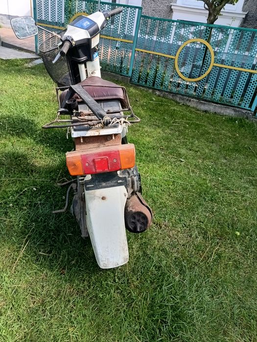 Мопед Suzuki Molet