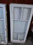 Janelas de madeira com portadas incluídas