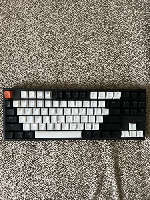 Клавиатура Keychron C1 • Brown Switch • RGB • Отличное состояние