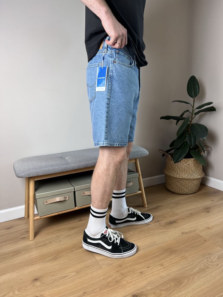 New ! Шорти JACK&JONES  Loose fit !