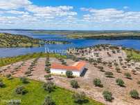 Herdade de 8,5ha no Alqueva com Projeto Turístico Aprovado (T10)