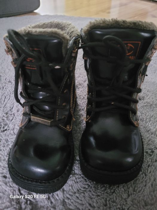 Buty zimowe trapery 30